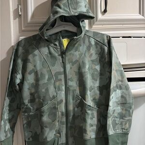 Kids Camouflage Zip-Up Hoodie Sz med 8